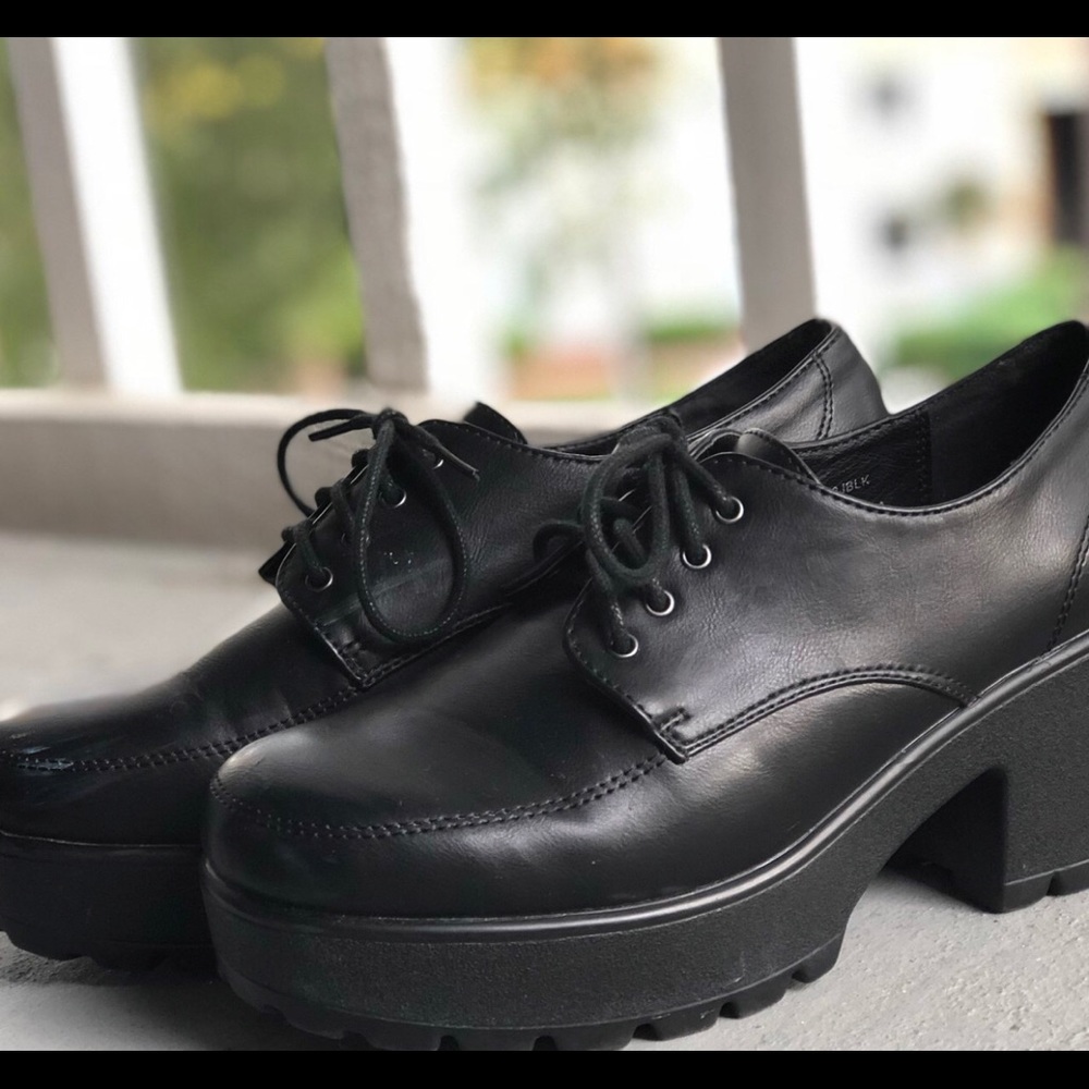 Top shop Flints